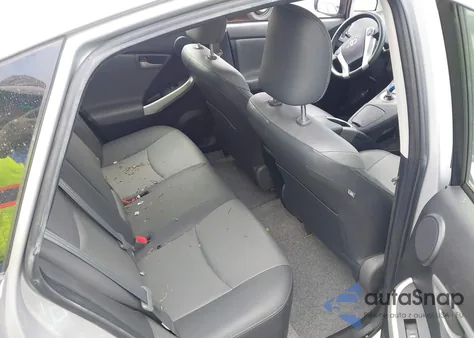 2015 Toyota Prius Five/Four/Persona Series Special Edition/Three/Two z USA, uszkodzony, nr VIN JTDKN3DU6F0421707